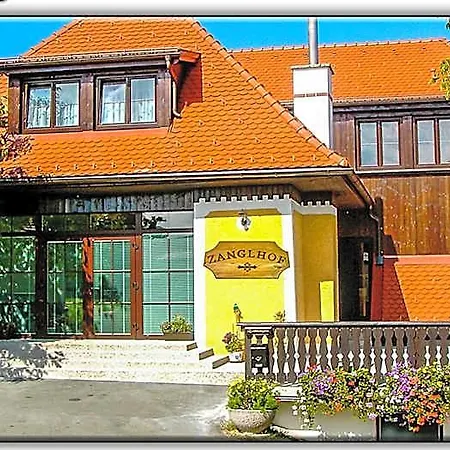 Fruehstueckspension Zanglhof Panzió