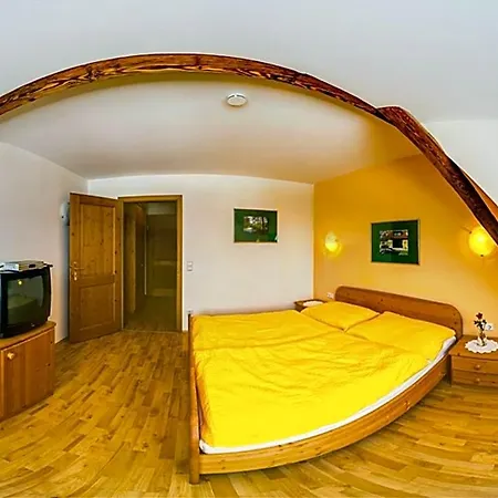 Fruehstueckspension Zanglhof Panzió